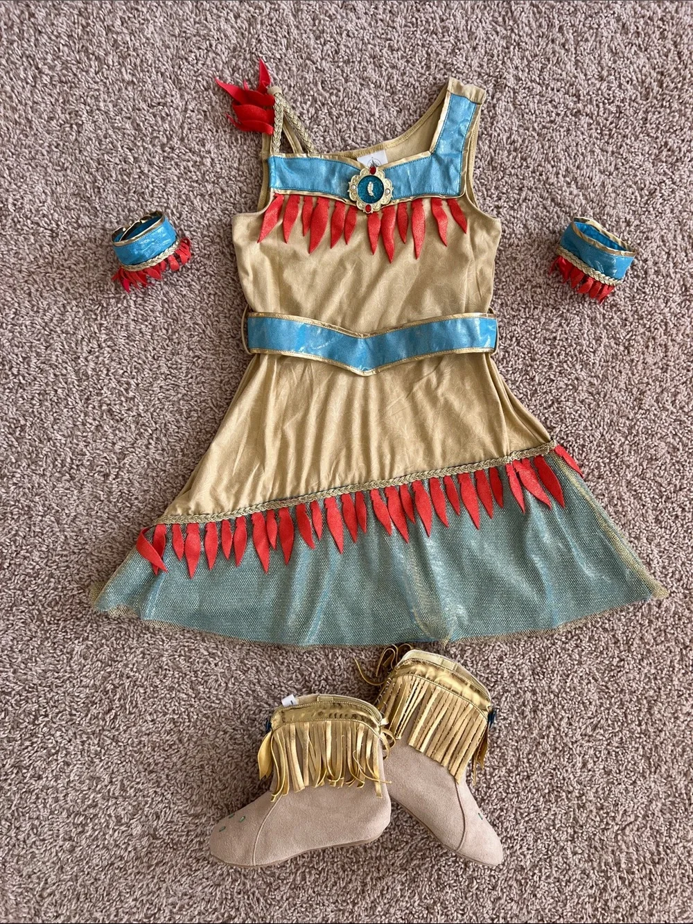 Girls Disney Pocahontas Costume